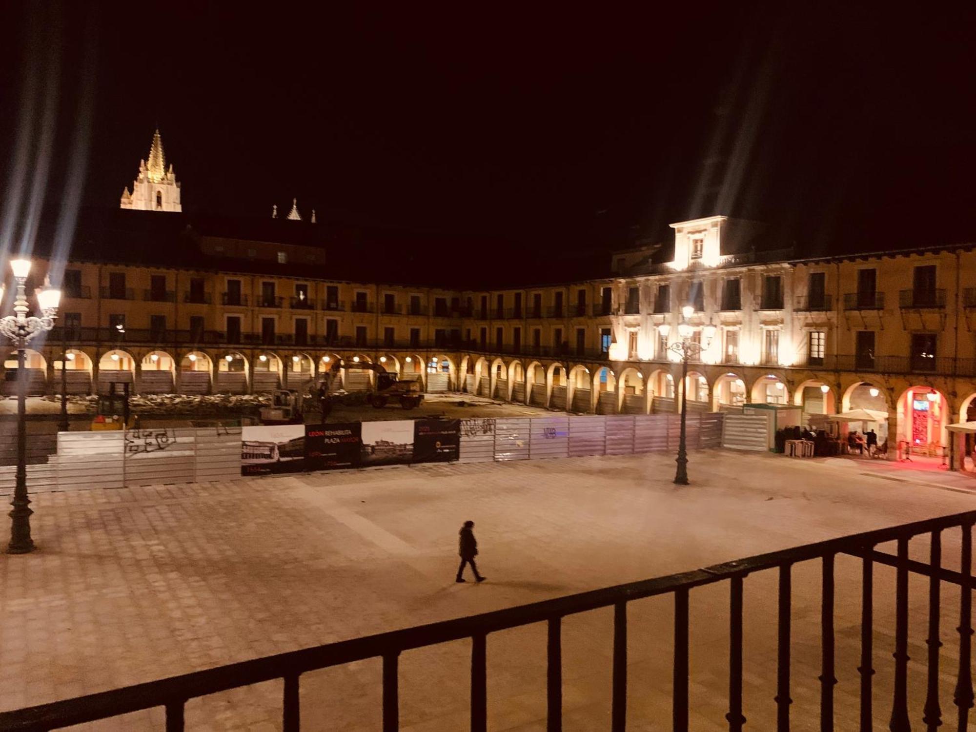 Arquitecto De La Vida- Plaza Mayor 레온 외부 사진